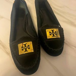 ❌SOLD❌ on Mercari •Tory Burch• Black Loafers SZ 8